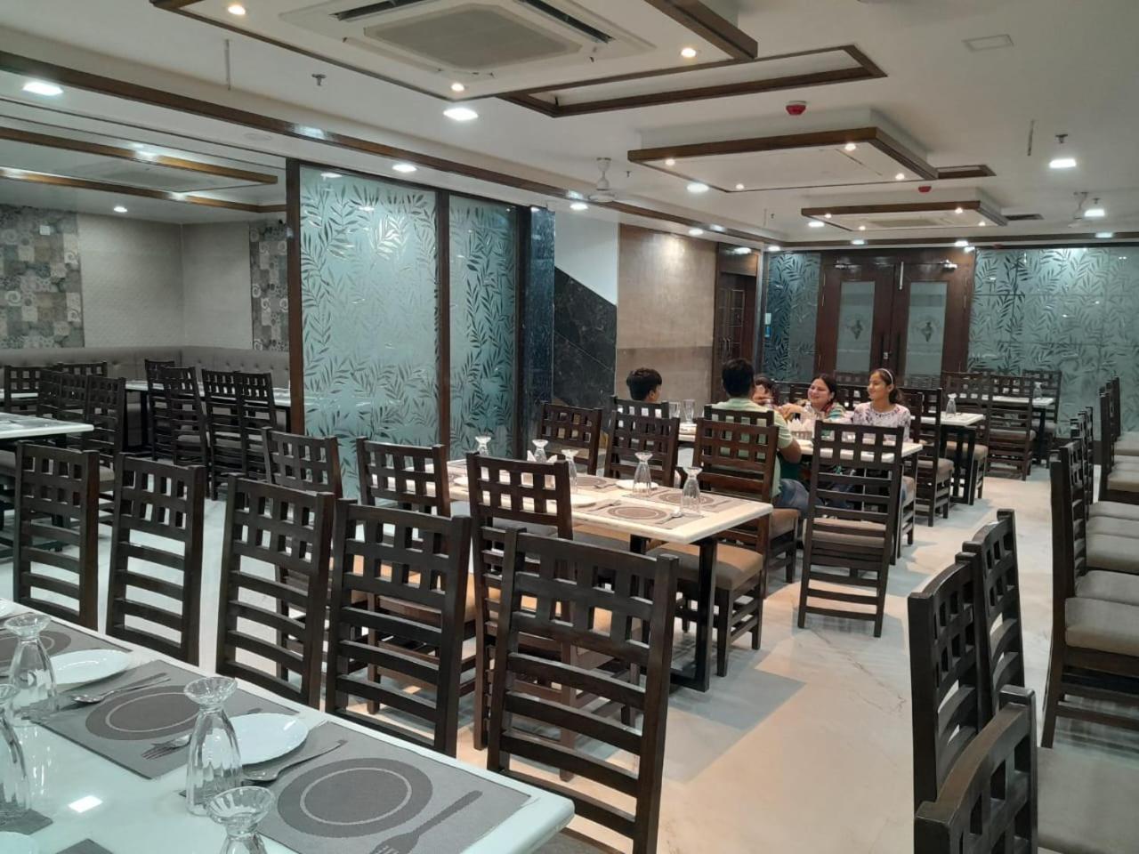 Rich Grand Hotel Agra  Exterior foto